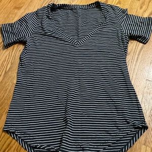 Lululemon Tee Shirt